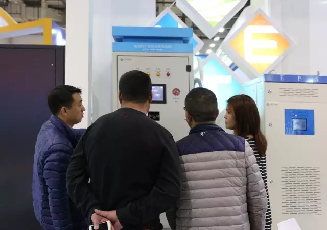 南宫体育app销售人员接待客户